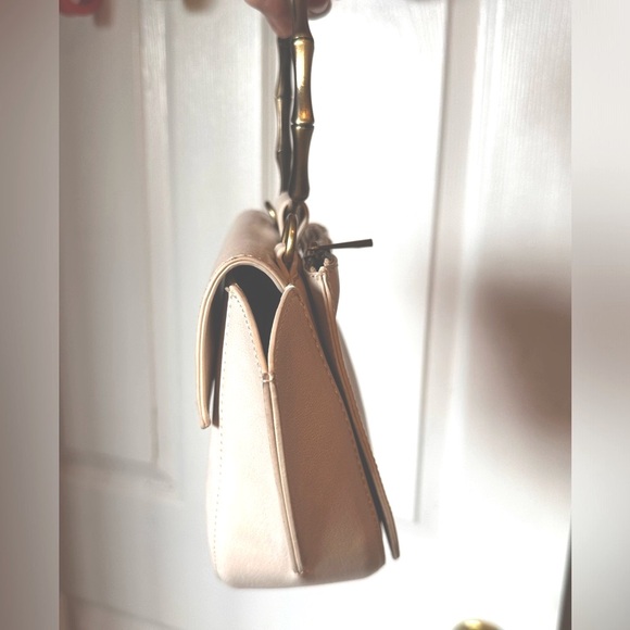 Bamboo Ring Vegan Cross Body by Street Level - Picture 5 of 8